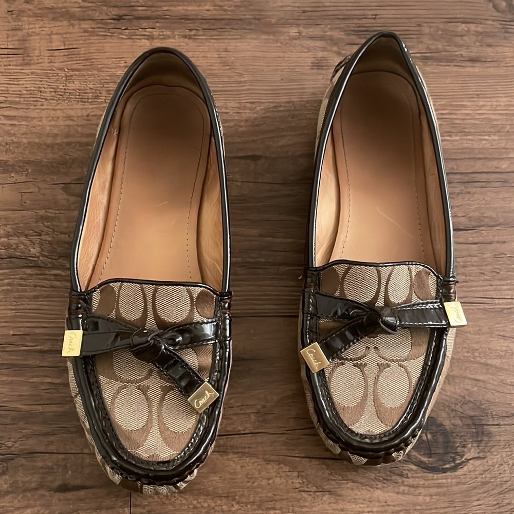 Coach frida loafers
